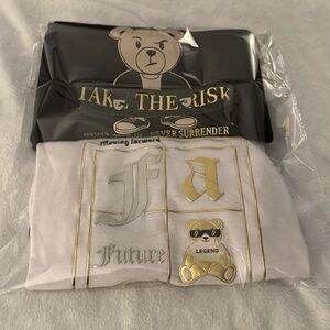 CR-24 Black and White Graphic T-Shirt with Bear Design Size 10-12 kids